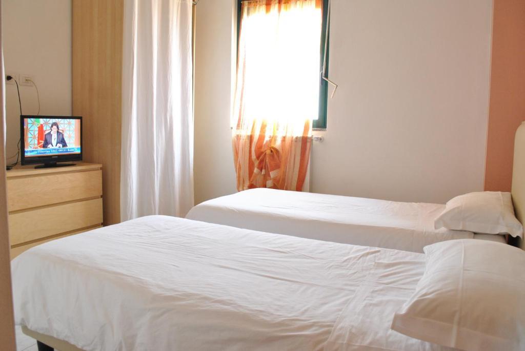 Appartamenti Rho Mailand Zimmer foto
