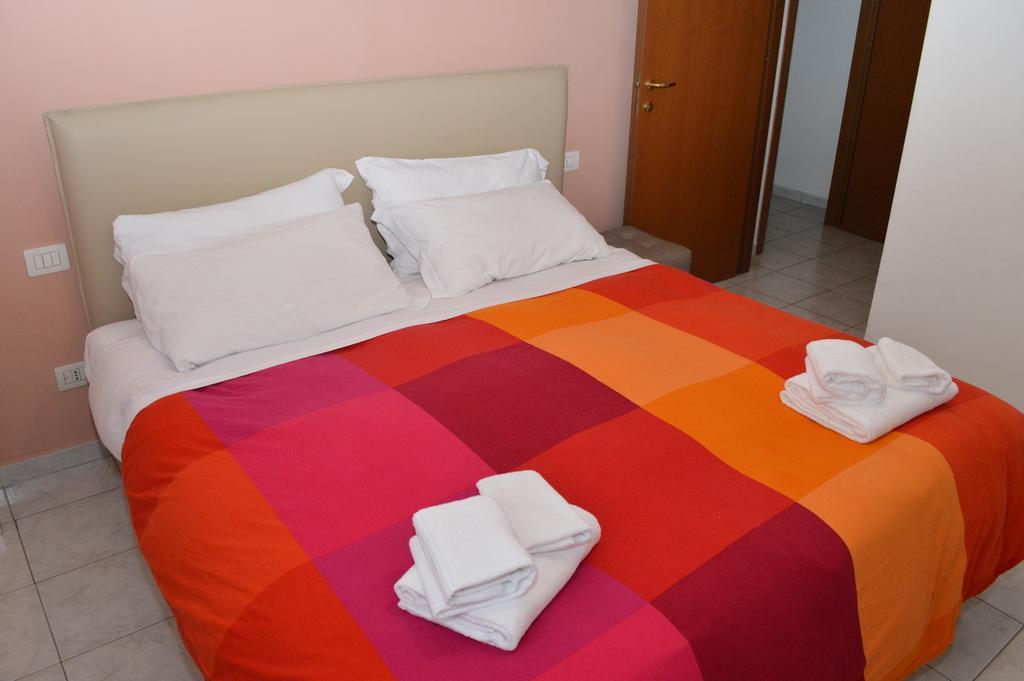 Appartamenti Rho Mailand Exterior foto